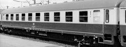Brawa 58091 Express Train Coach Am208 DB DC