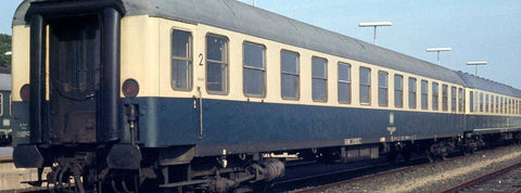 Brawa 58093 Express Train Coach Bm232 DB DC