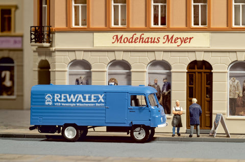 Auhagen 66049 Robur LD3000 panel van REWATEX