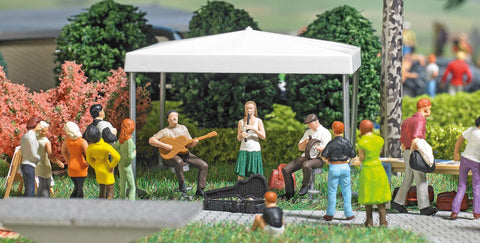 Busch 7846 Action Set: Street musicians