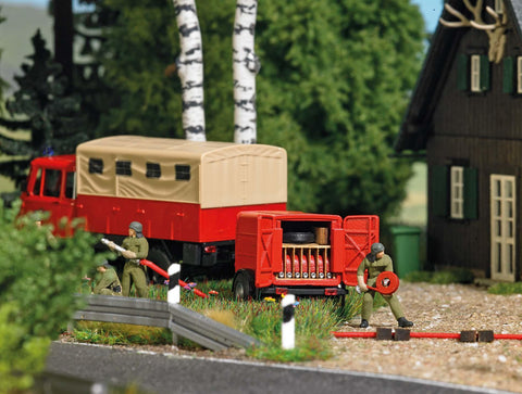 Busch 7961 Trailer With Fire Hose