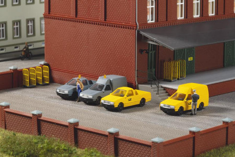 Auhagen 43664 4 Commercial Postal Vehicles