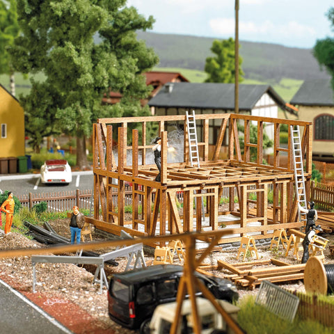 Busch 1371 Half-Timbered House Under Construction