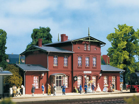 Auhagen 11381 HO Station Krakow