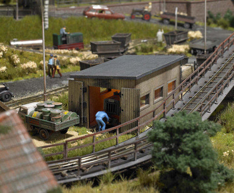 Busch 12380 Narrow gauge loco shed kit