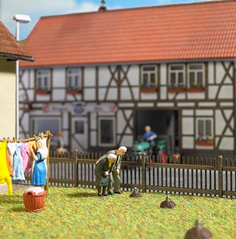 Busch 5483 3 Garden Moles motorised