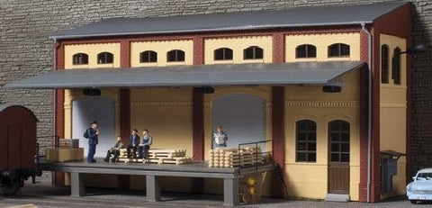 Auhagen 11436 HO Half Relief warehouse
