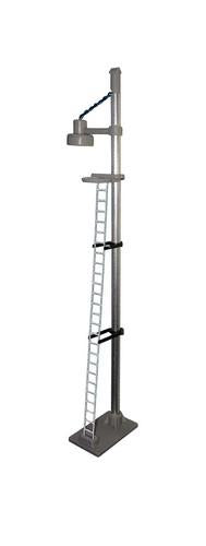 Berko BL21S Single Bowl Head Tall Yard Lamp Silver Ladder