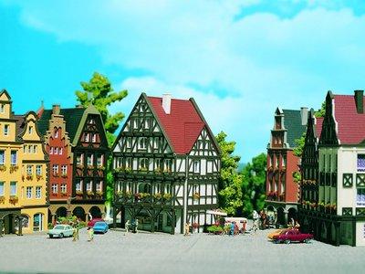 Vollmer 47752 N Guild house kit