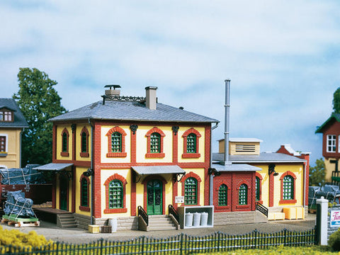 Auhagen 12228 1:100 Old factory building
