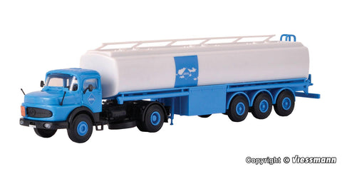 Kibri 14610 Mercedes Round Bonnet With Aral Petrol Truck