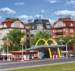 Vollmer 47766 McDonalds fast food restaurant with McCafé