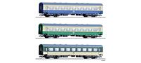 Tillig 70044 Passenger coach set of the DR with three different 2nd class passenger coaches in test