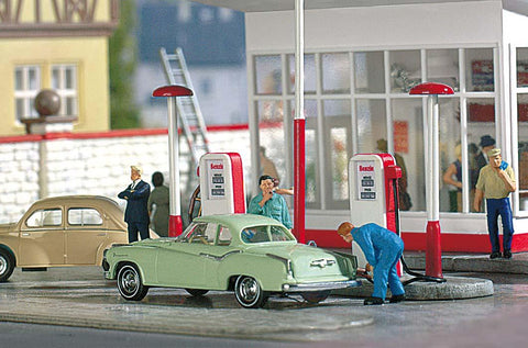 Busch 7775 OO/HO HO Petrol Pumps