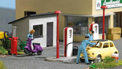 Busch 7832 Action Set: Gas Station with scooter