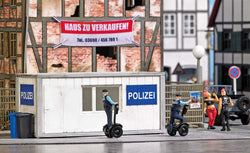 Busch 7868 Action Set: Police Station with Segways