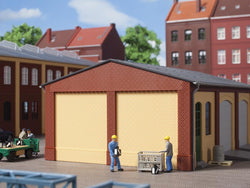 Auhagen 80406 OO/HO Red brick gables and corner pillars