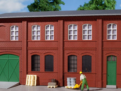 Auhagen 80508 OO/HO Red brick walls with window openings