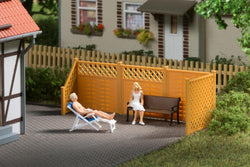 Auhagen 41648 Privacy fence with posts