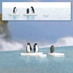 Busch 7923 Penguins on ice floes