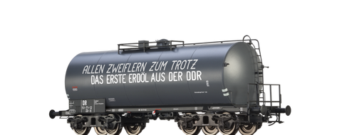 Brawa 67712 Tank Car Uerdingen ZZr P Erdl DR