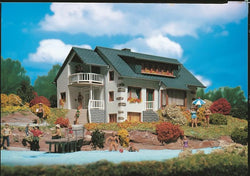 Vollmer 43711 HO Lake Shore house kit