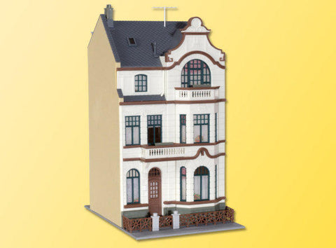 Kibri 39103 H0 Townhouse With Studio Bonn