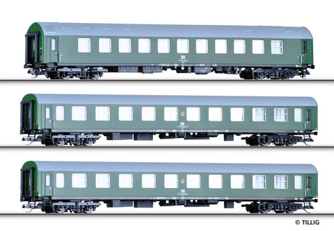 Tillig 1722 Passenger coach set Regierungszug of the DR with two pass