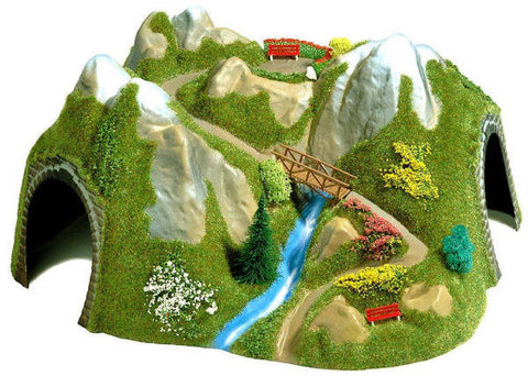 Busch 3021 HO Corner Tunnel with river and path