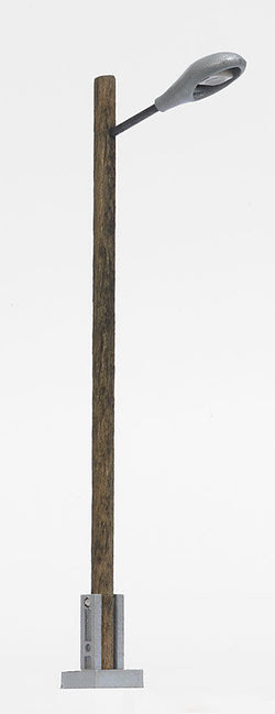 Busch 8734 Street Lamp With Wooden Pole TT