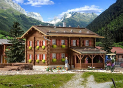 Kibri 38015 H0 House Ahornboden in Davos