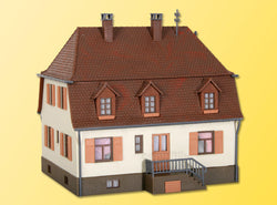 Kibri 38166 H0 House With Hipped Roof