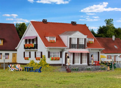 Kibri 38332 H0 Country House Cloppenburg