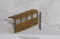 Painted Bus Stop And Shelter - N Gauge